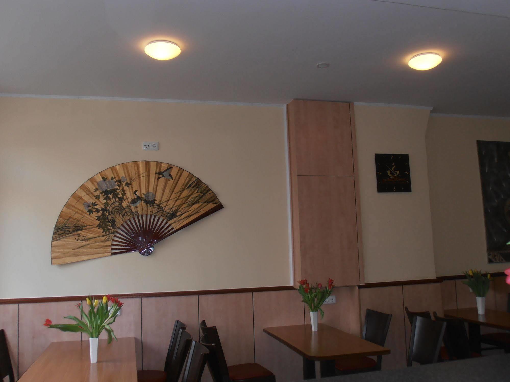 Altan Hotel Гамбург Екстер'єр фото